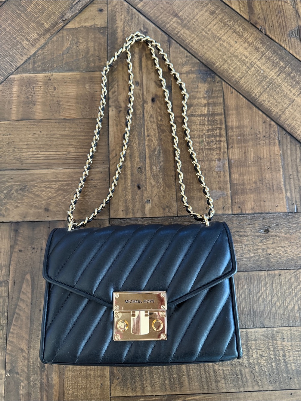 Michael Kors Black Quilted Leather Crossbody/Shoulder Bag with Gold Chain